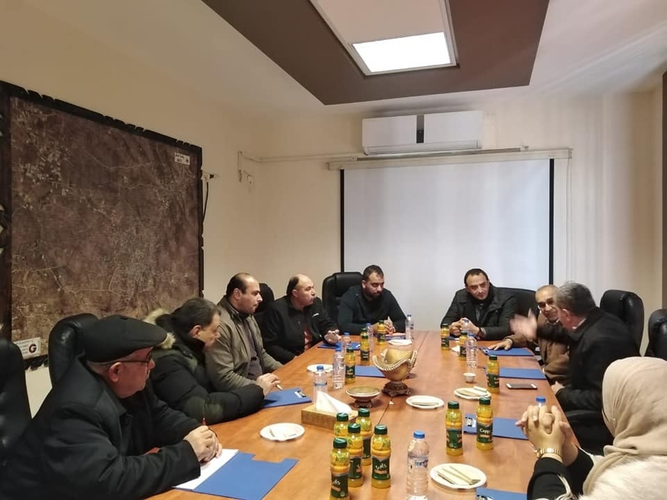 اليوم من زيارة وفد مديرية التربية والتعليم للاضطلاع على احتياجات البلدة