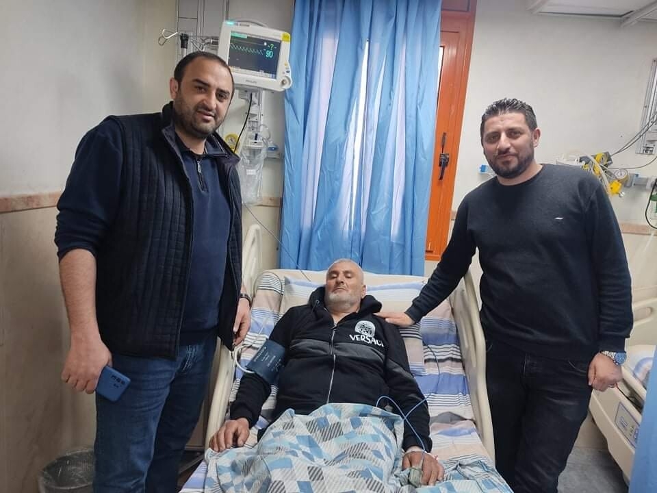 زار السيد بدر خندقجي رئيس بلدية علار برفقة الدكتور أحمد أبو سعدة