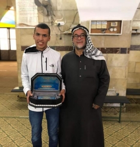 هنيئا لذويه تاج الوقار
